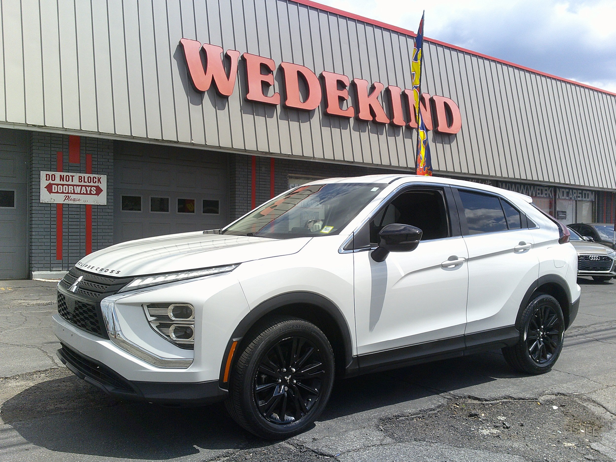Used 2023 Mitsubishi Eclipse Cross SE AWD/4WD video 1
