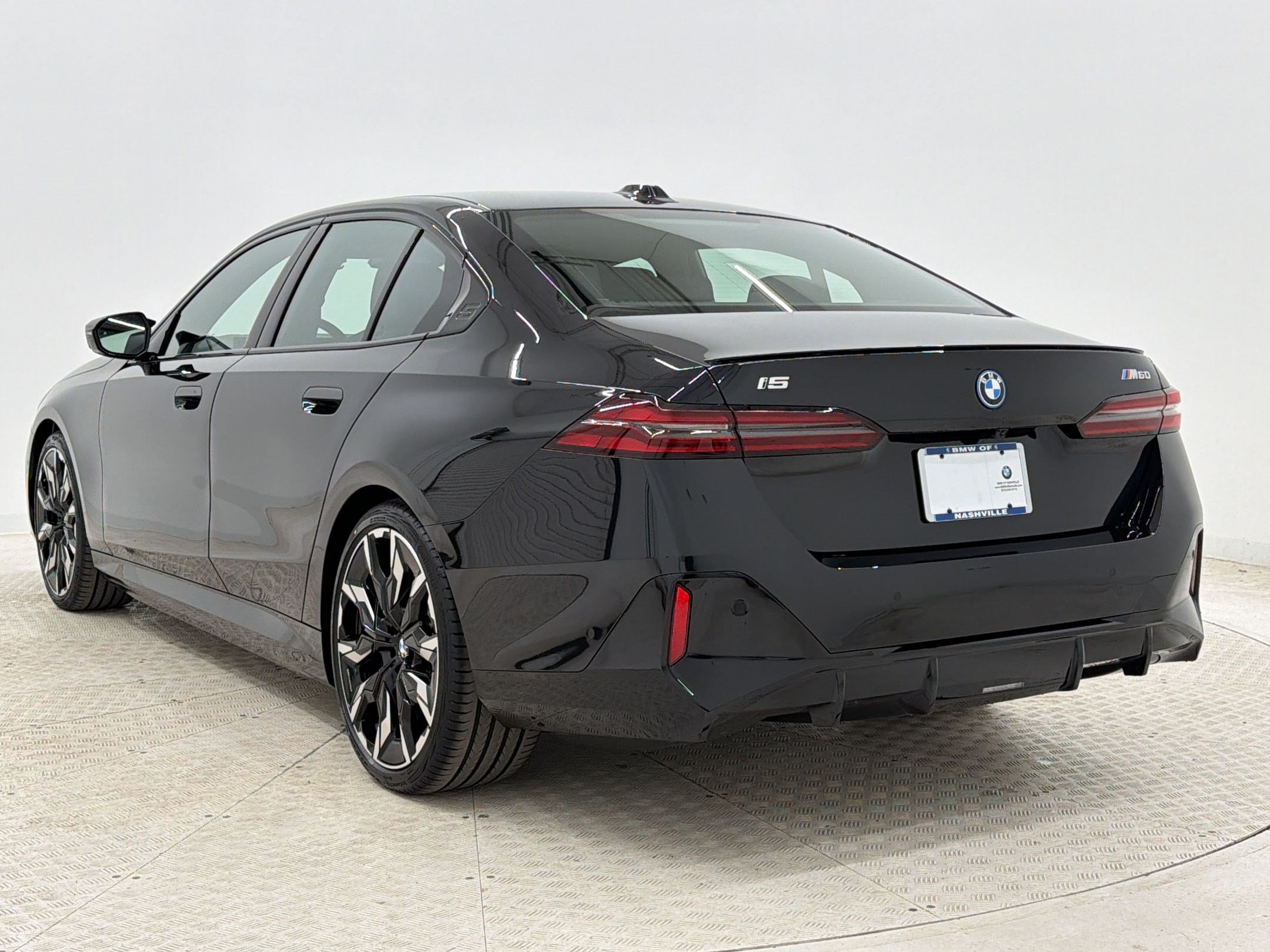 New 2026 BMW i5 M60 AWD/4WD image 3