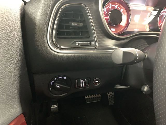 Used 2016 Dodge Challenger SRT Hellcat image 51