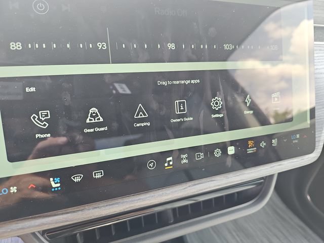 Used 2022 Rivian R1T Adventure AWD/4WD image 25