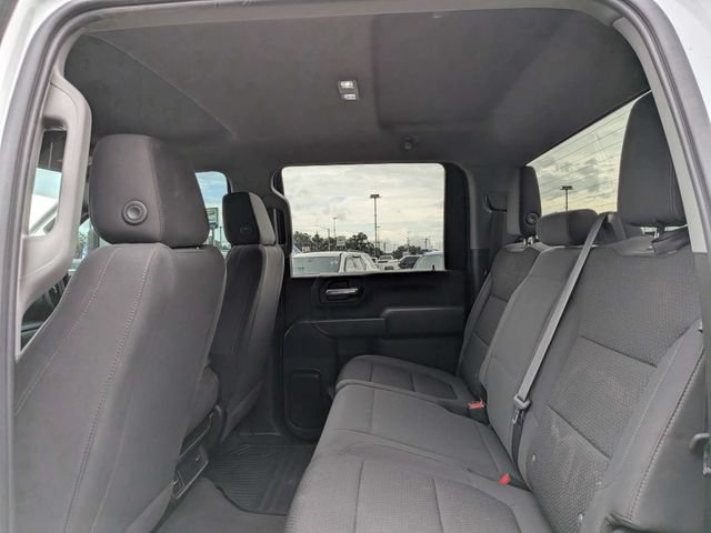 Used 2021 Chevrolet Silverado 2500 Custom w/ Custom Value Package AWD/4WD image 9