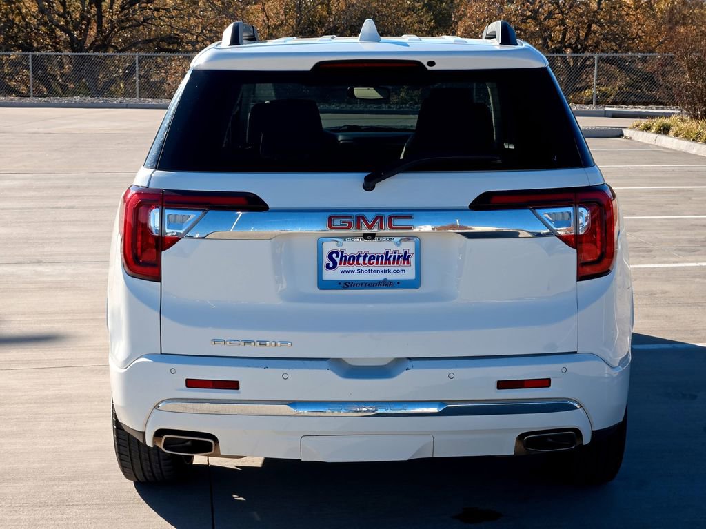 Used 2023 GMC Acadia Denali FWD image 7