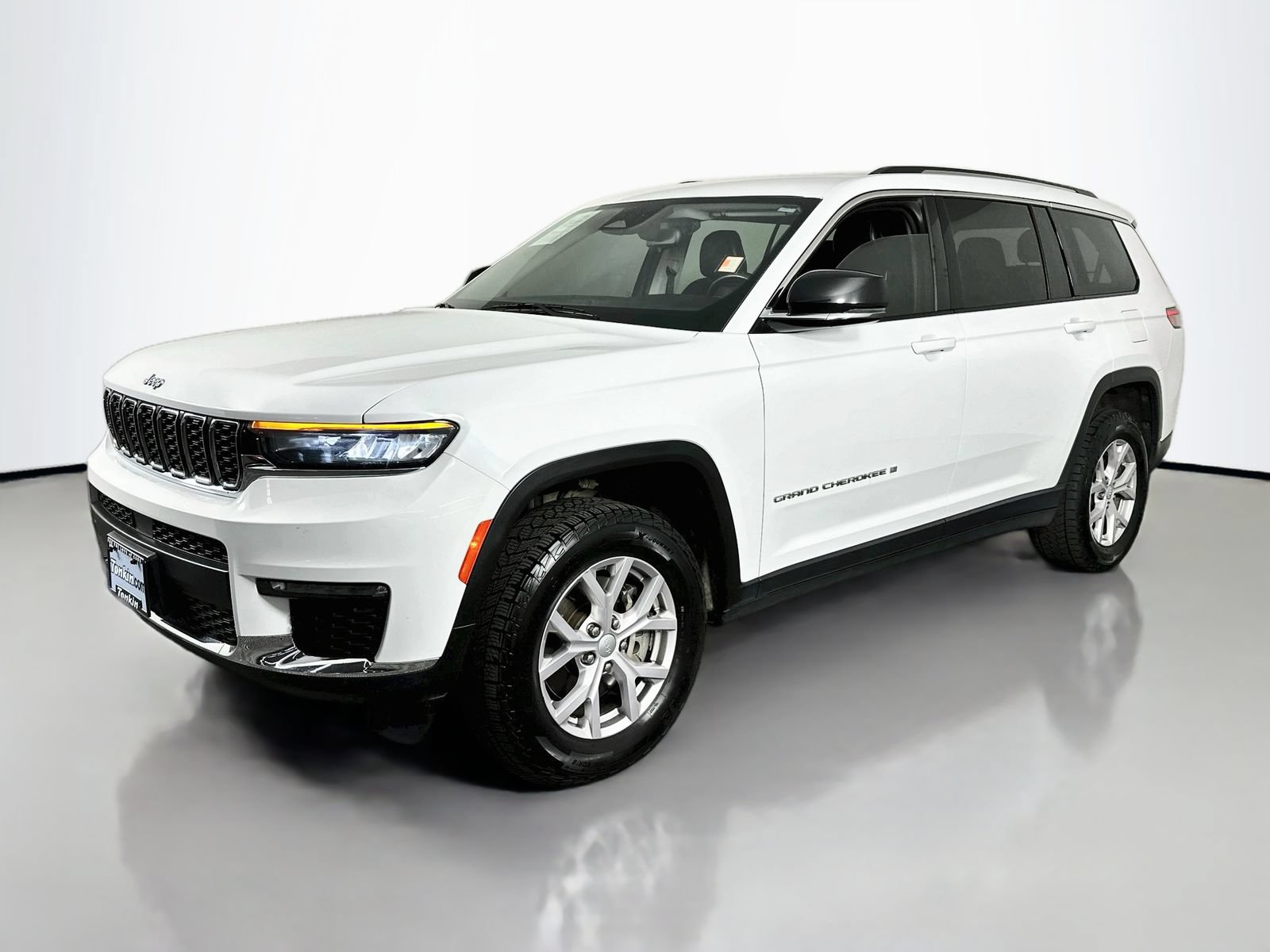 Used 2022 Jeep Grand Cherokee L Limited w/ Trailer Tow Group (B) AWD/4WD image 4