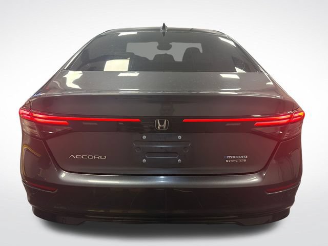 Used 2023 Honda Accord Touring image 4