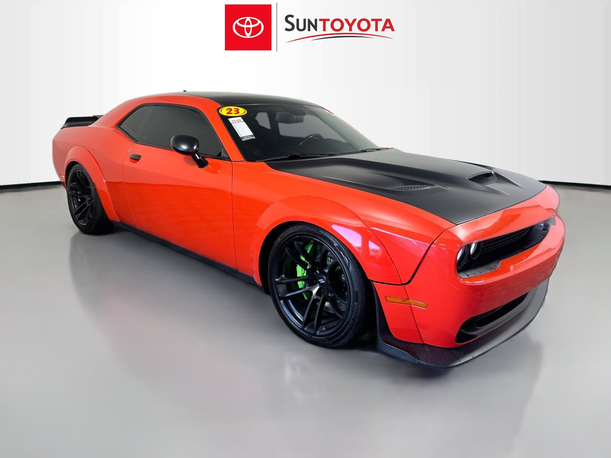 Used 2023 Dodge Challenger R/T Scat Pack image 1