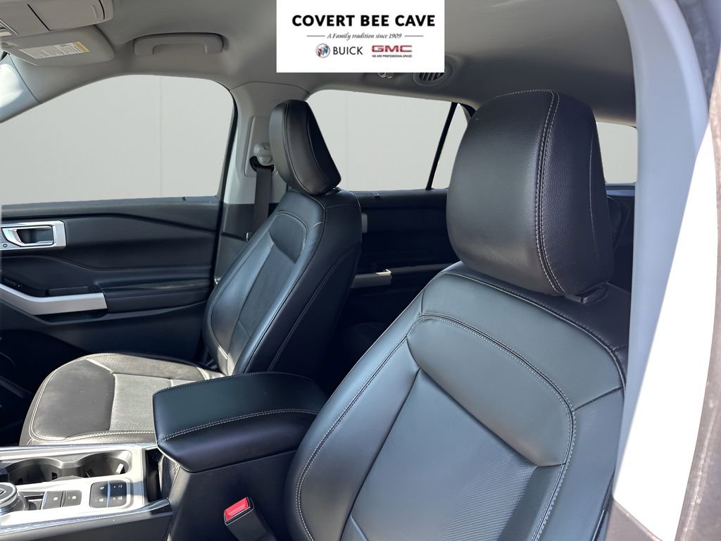 Used 2021 Ford Explorer Limited w/ Equipment Group 301A image 30