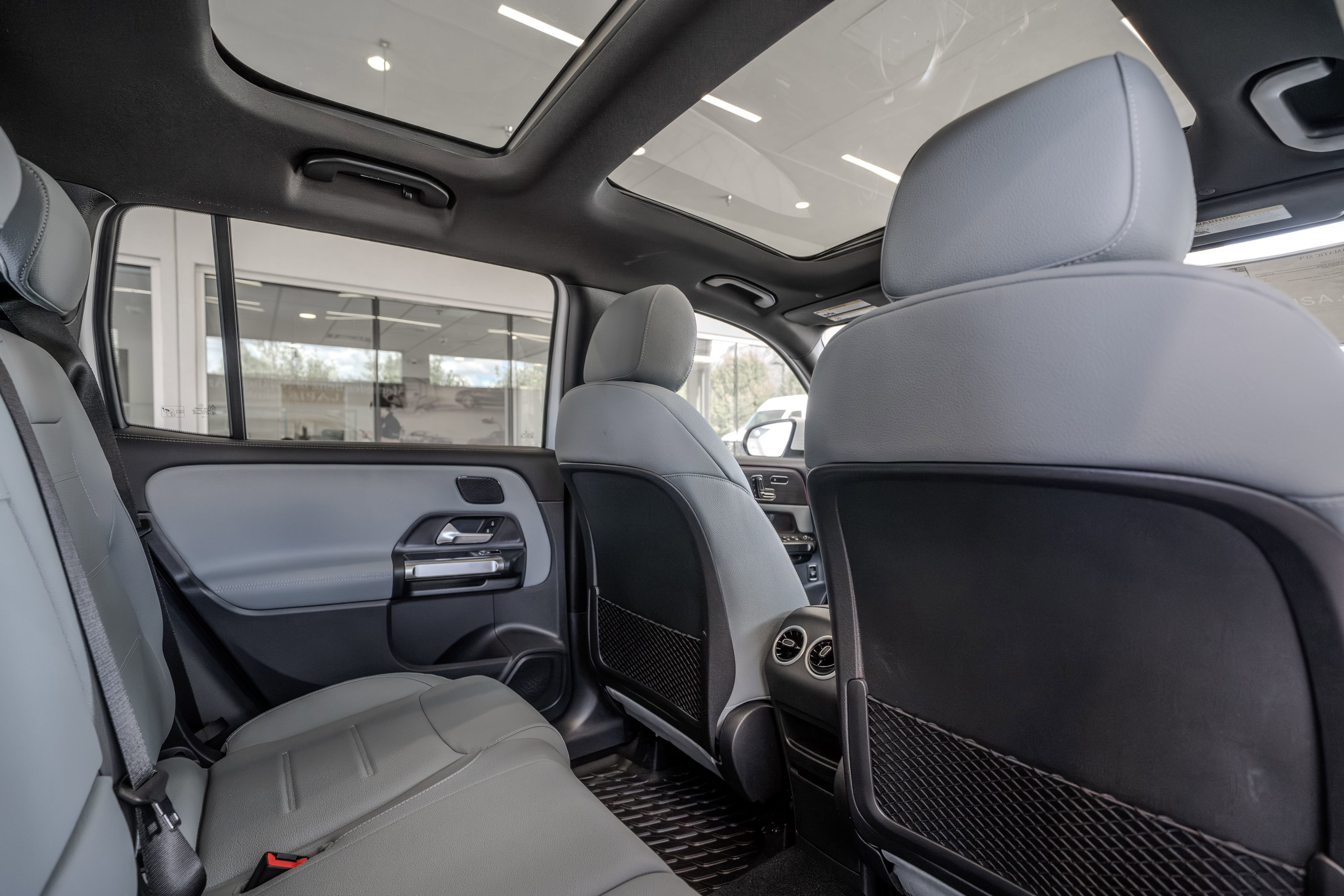 Certified 2026 Mercedes-Benz GLB 250 4MATIC image 28