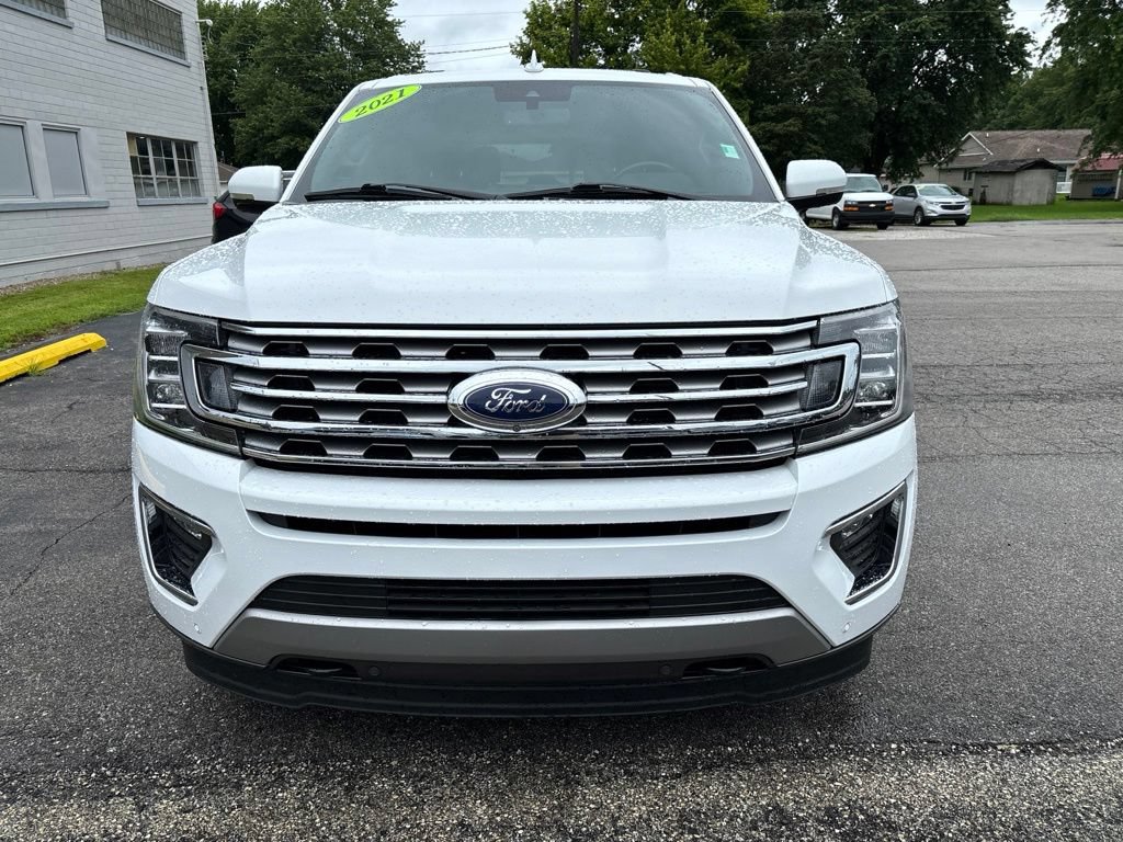 Used 2021 Ford Expedition Limited AWD/4WD image 2
