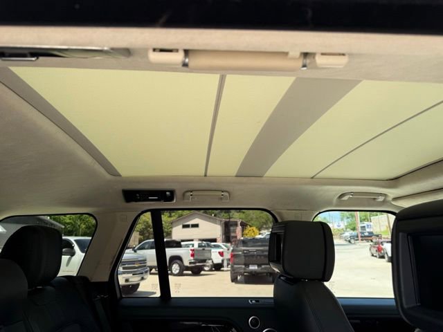 Used 2018 Land Rover Range Rover Supercharged AWD/4WD image 84