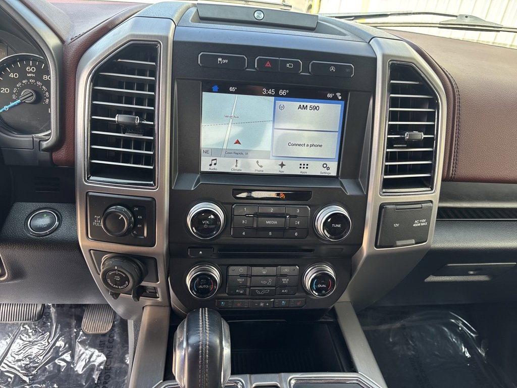 Used 2018 Ford F150 Platinum w/ Equipment Group 701A Luxury image 22