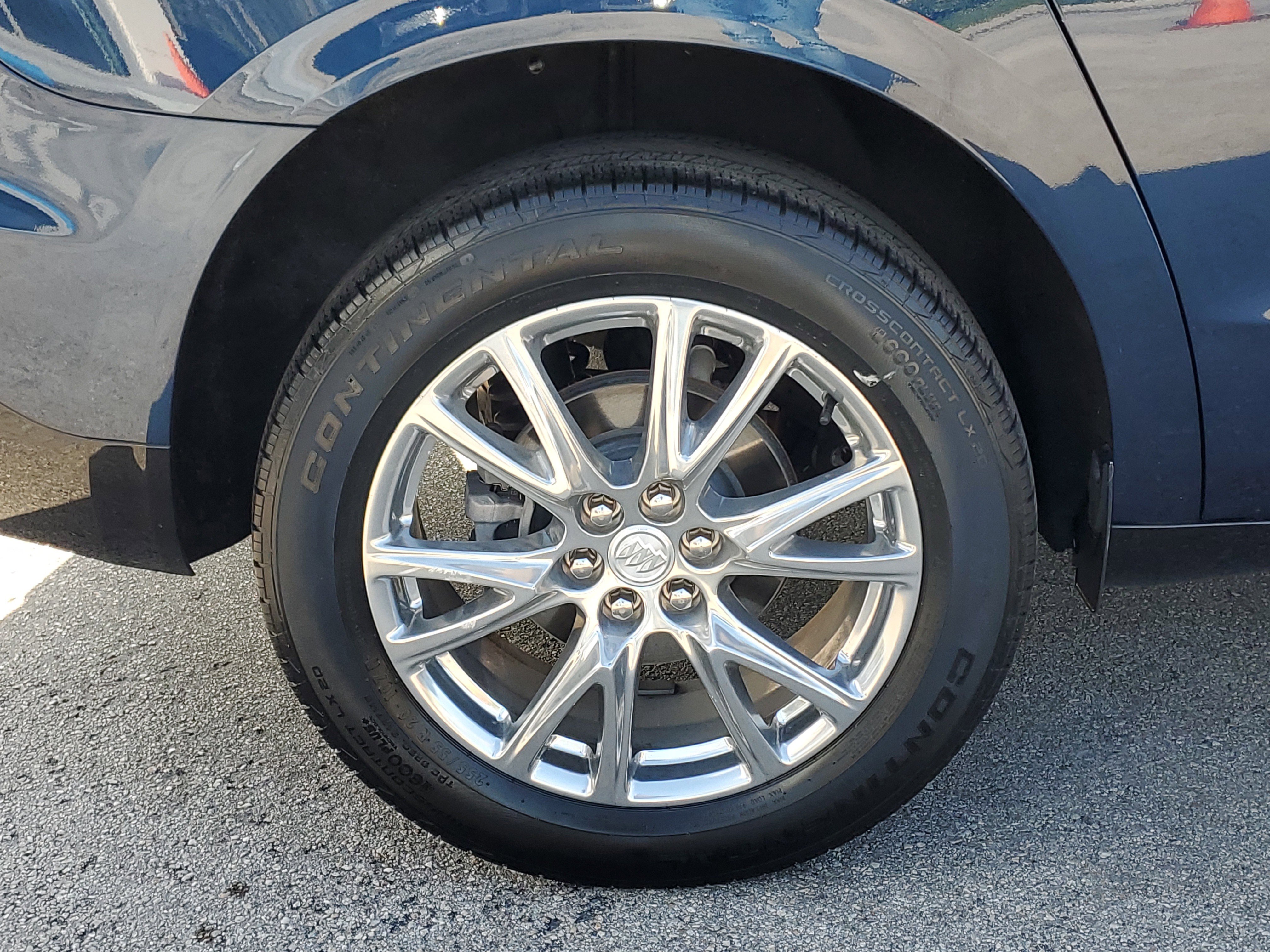 Used 2022 Buick Enclave Essence w/ Experience Buick Package image 34