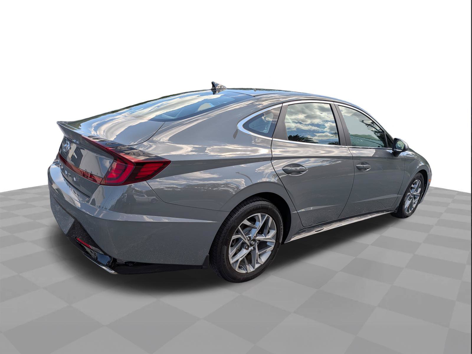 Used 2021 Hyundai Sonata SEL FWD image 4