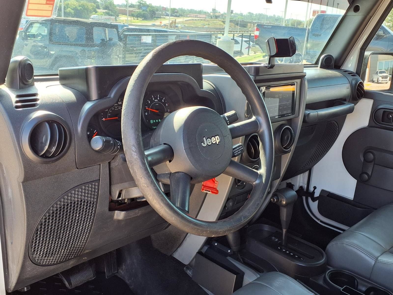 Used 2009 Jeep Wrangler X AWD/4WD image 10