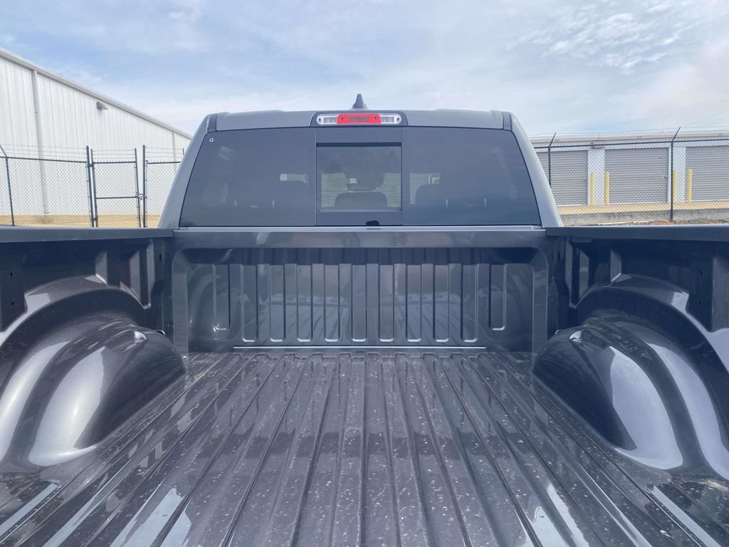 New 2026 RAM 1500 Big Horn AWD/4WD image 9