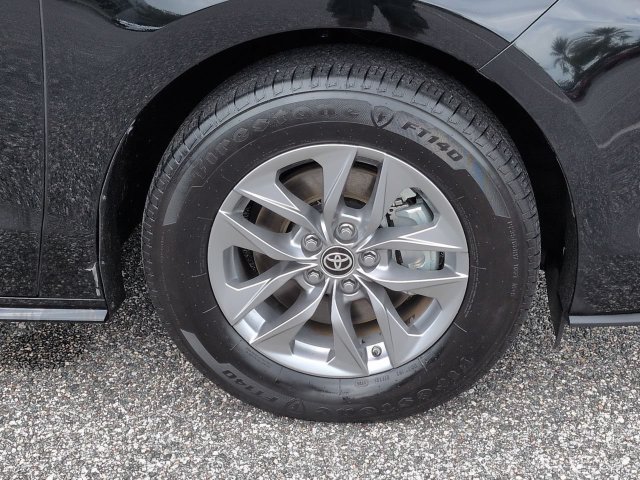 Certified 2025 Toyota Sienna LE w/ LE Plus Package AWD/4WD image 11
