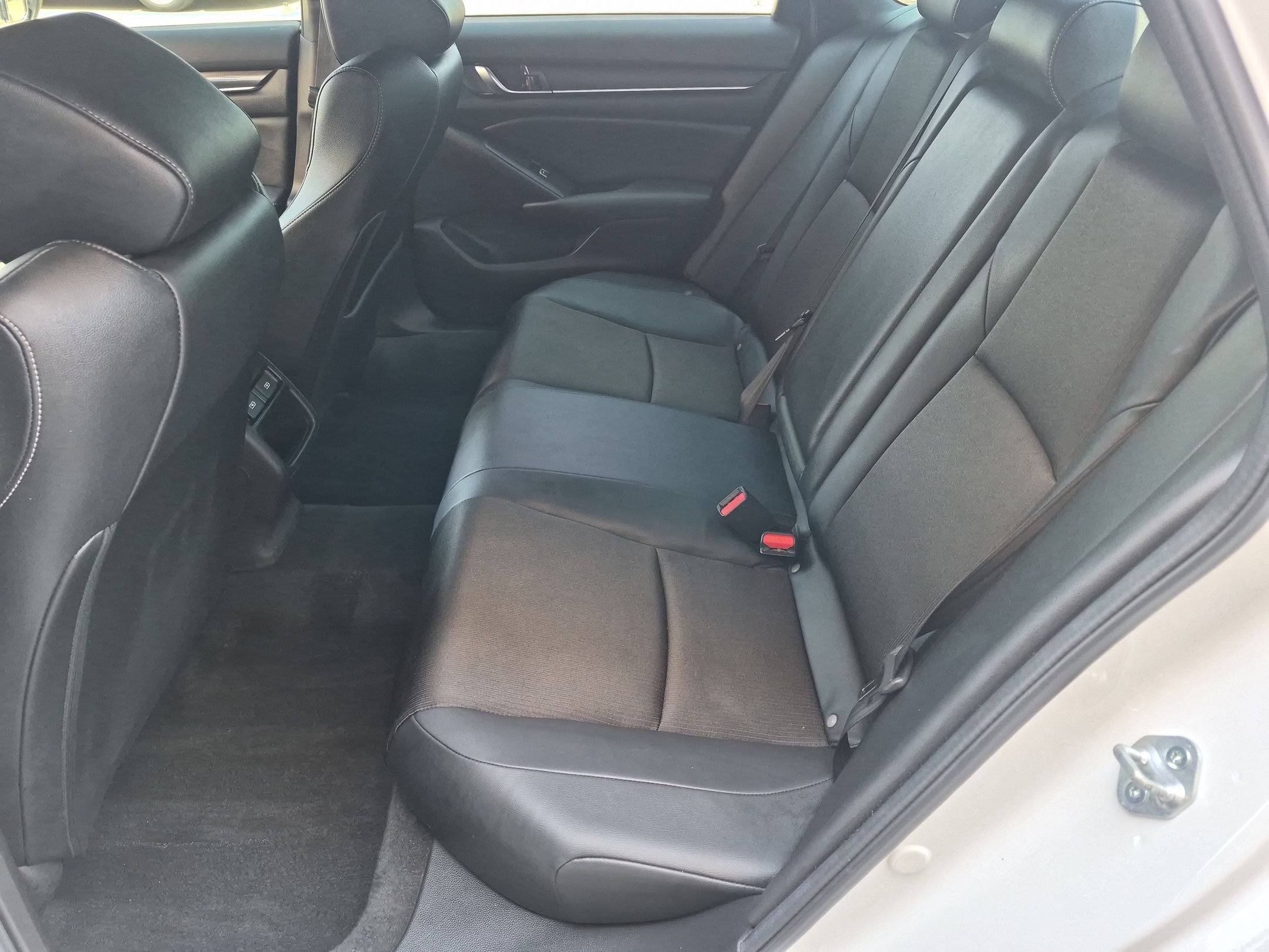 Certified 2022 Honda Accord Sport image 23