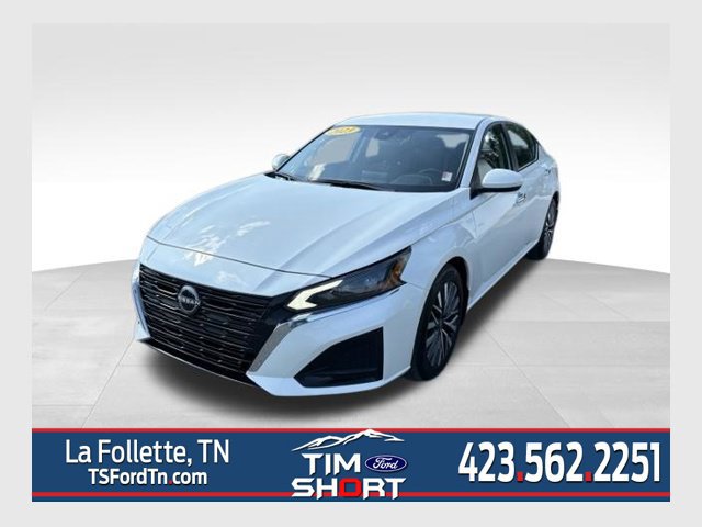 Used 2023 Nissan Altima 2.5 SV