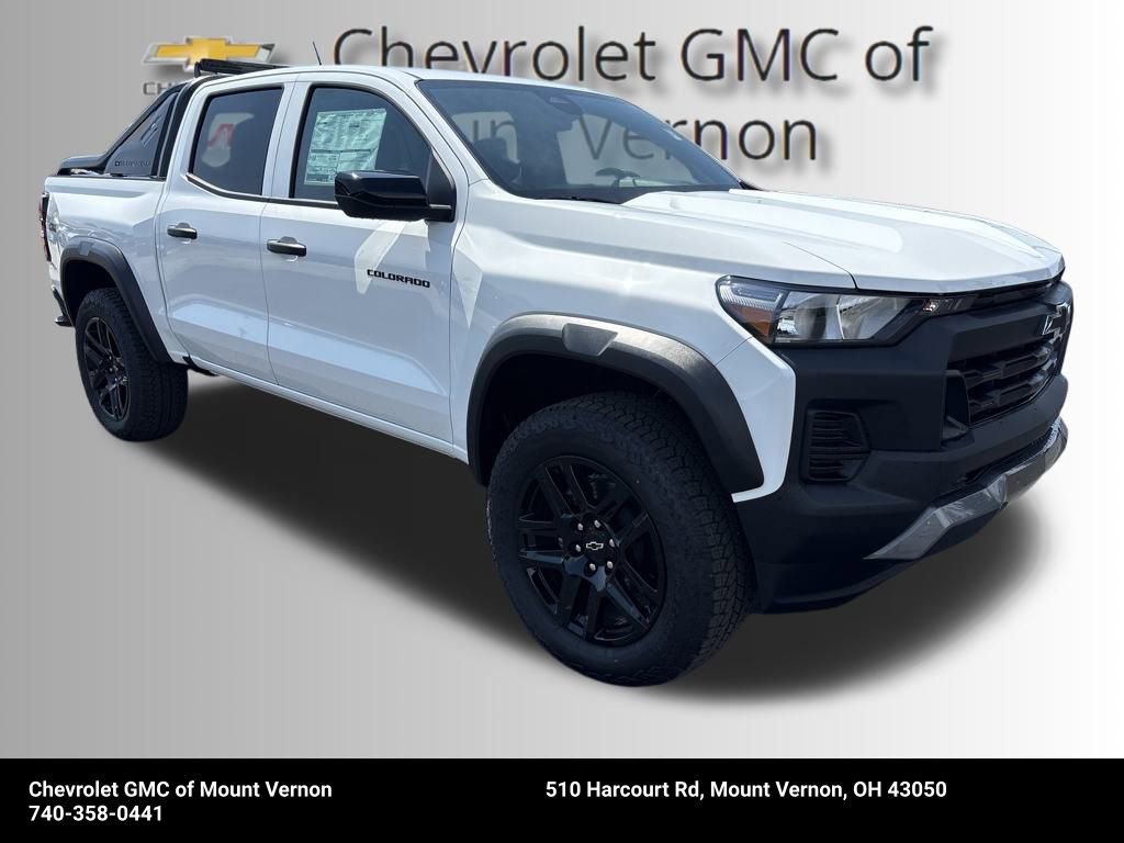 New 2025 Chevrolet Colorado Trail Boss w/ Midnight Edition image 8
