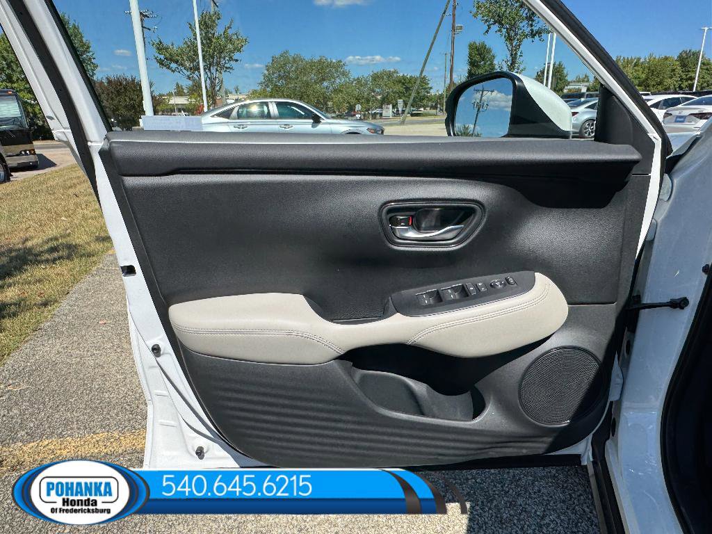 New 2026 Honda HR-V LX image 31