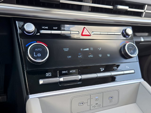 New 2027 Hyundai Santa Fe SE FWD image 8