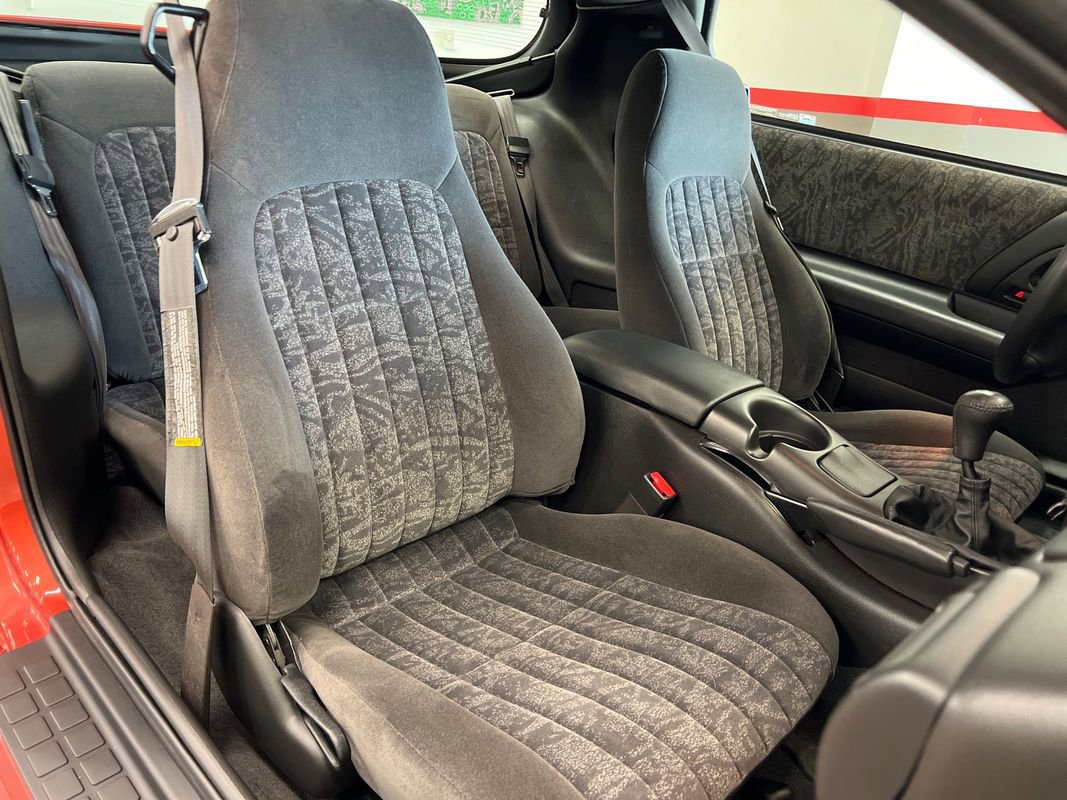 Used 2002 Chevrolet Camaro Z28 w/ Preferred Equipment Group image 12