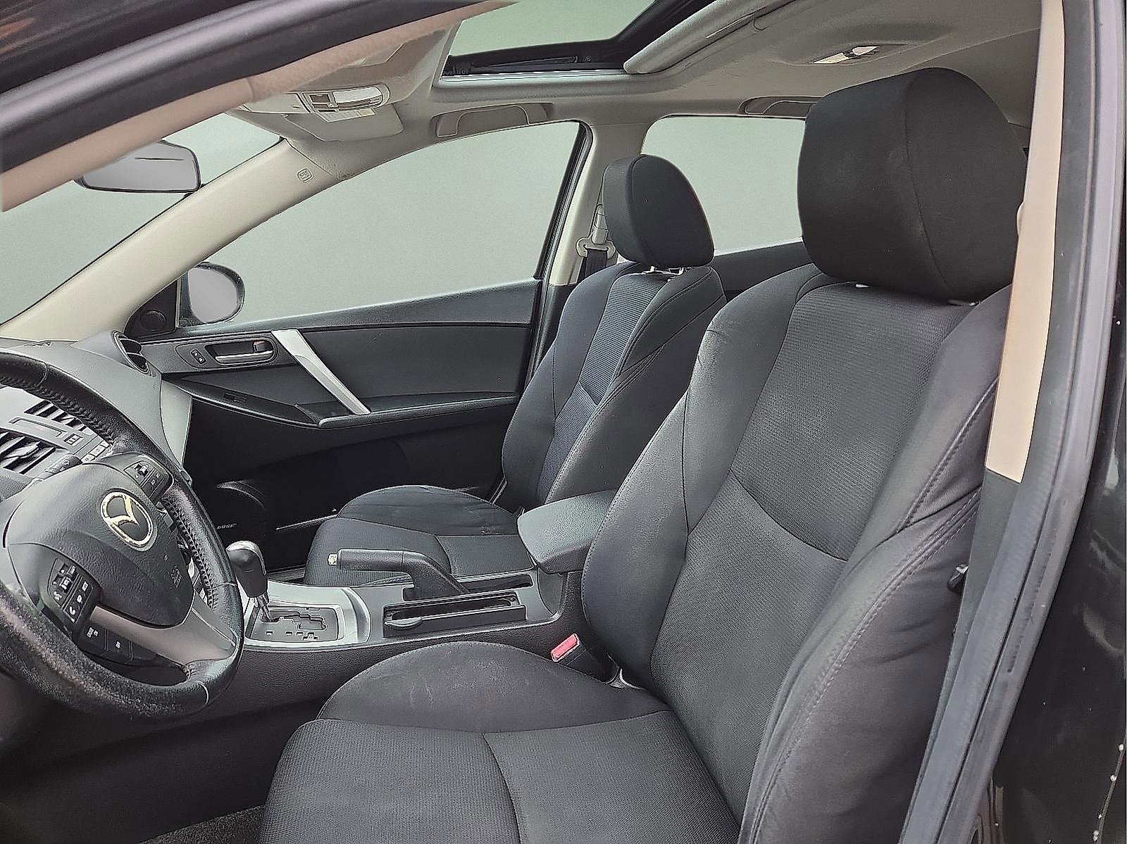 Used 2011 MAZDA MAZDA3 s Sport image 12