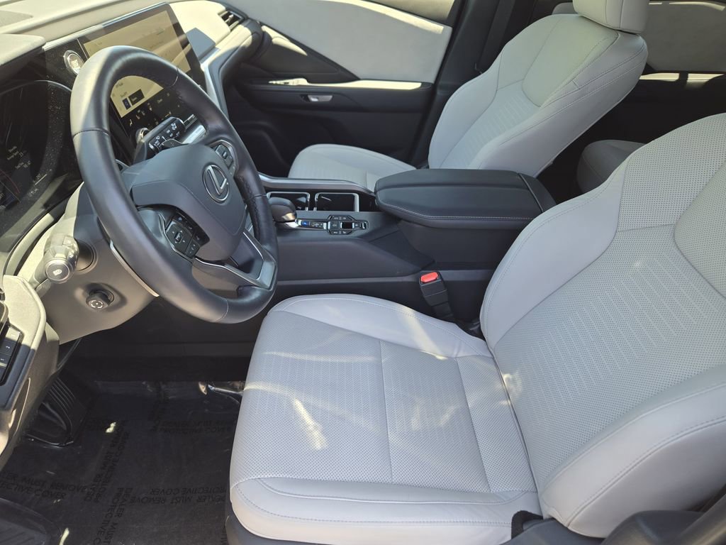 Certified 2025 Lexus TX 350 AWD w/ Technology Package image 13