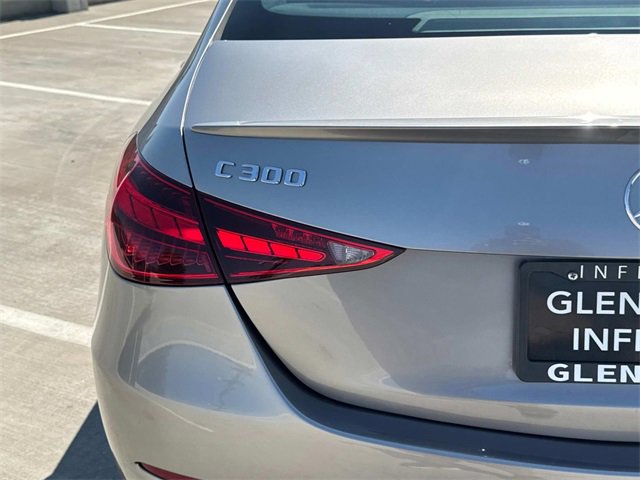 Used 2022 Mercedes-Benz C 300 Sedan image 5