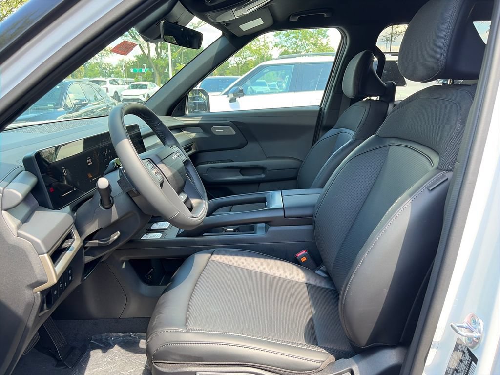 Used 2027 Kia Telluride LX FWD image 15