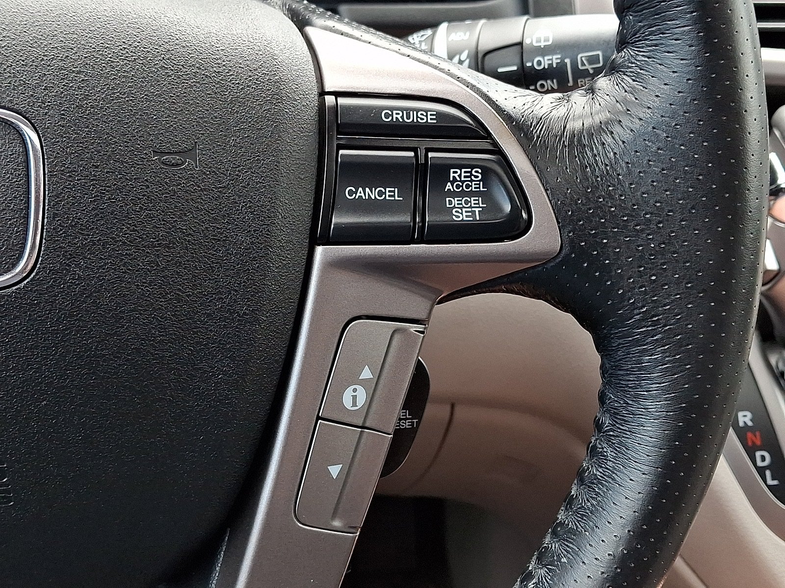 Used 2017 Honda Odyssey Touring image 24
