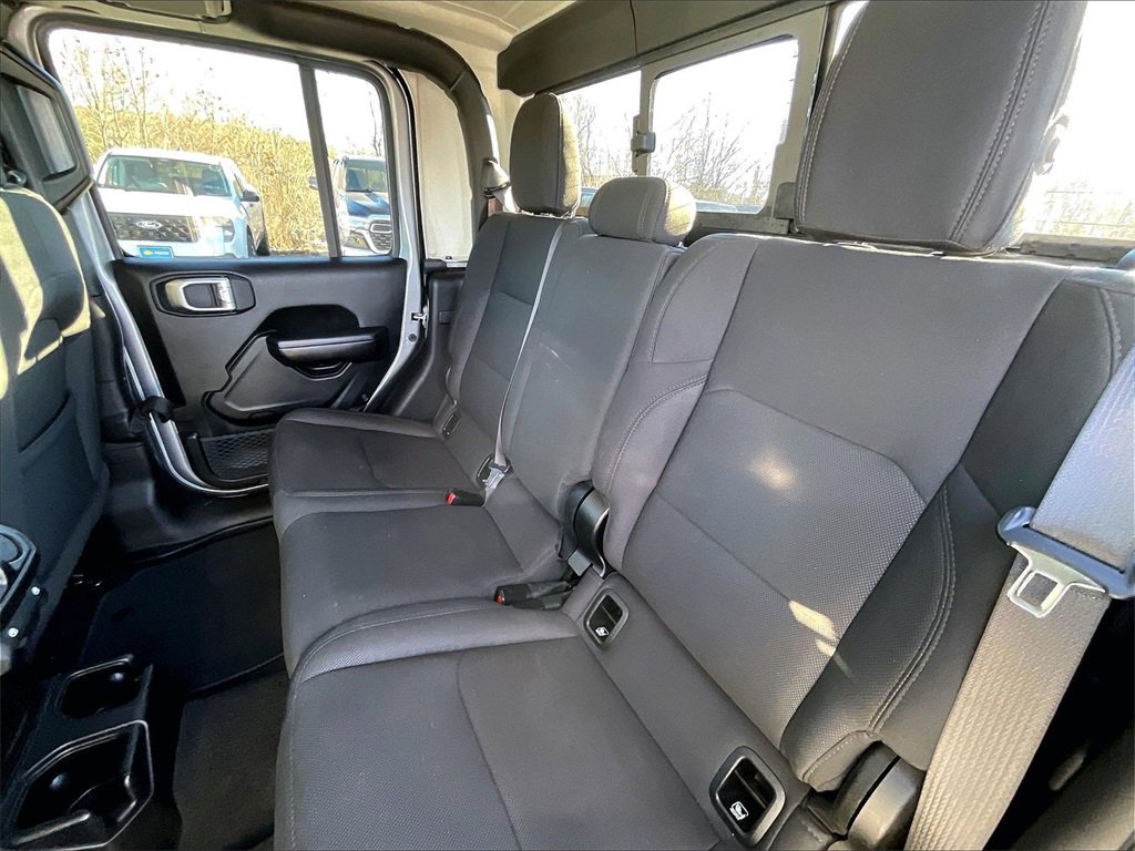 Used 2020 Jeep Gladiator Sport w/ Quick Order Package 24S image 14