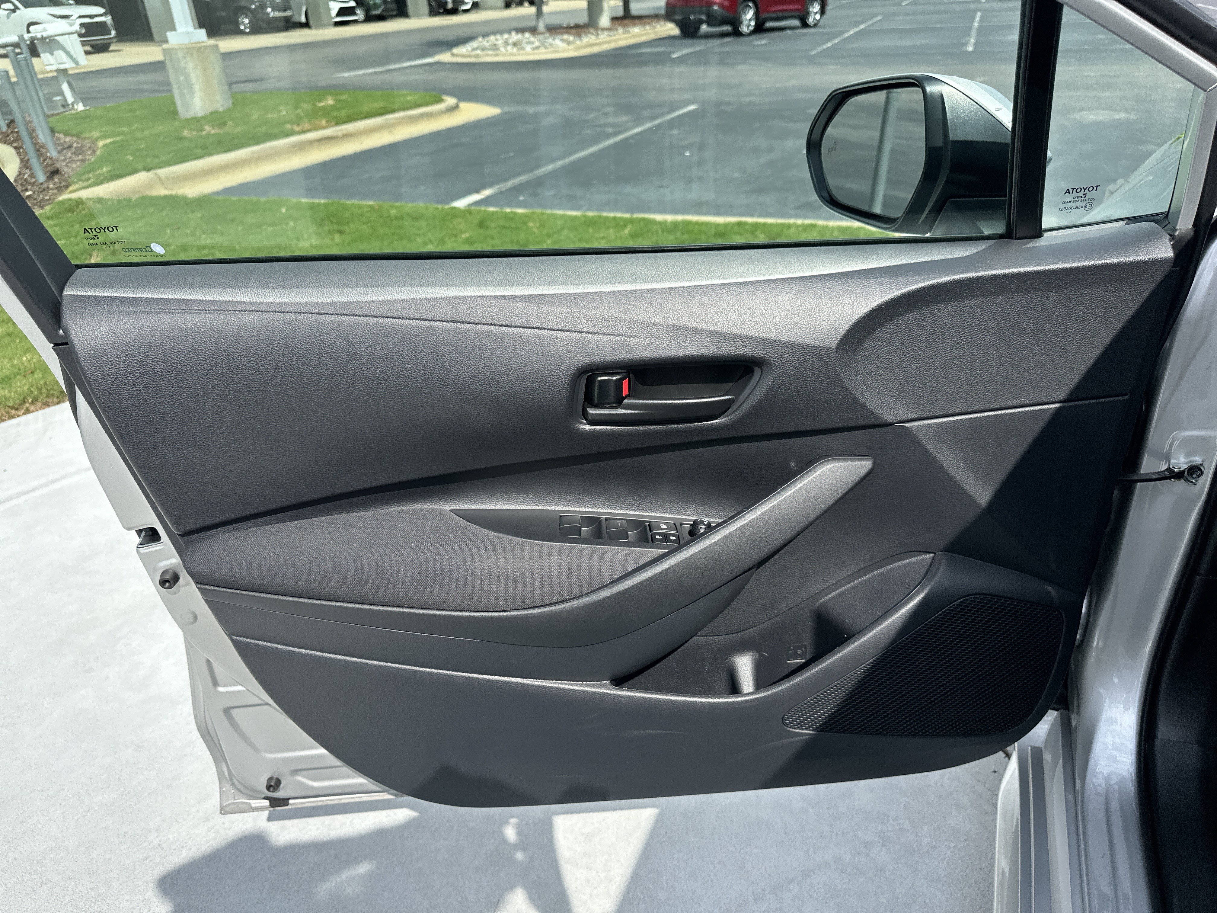 Certified 2026 Toyota Corolla LE FWD image 14