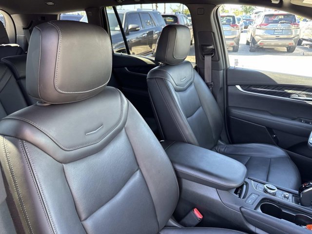 Used 2024 Cadillac XT6 Premium Luxury image 18