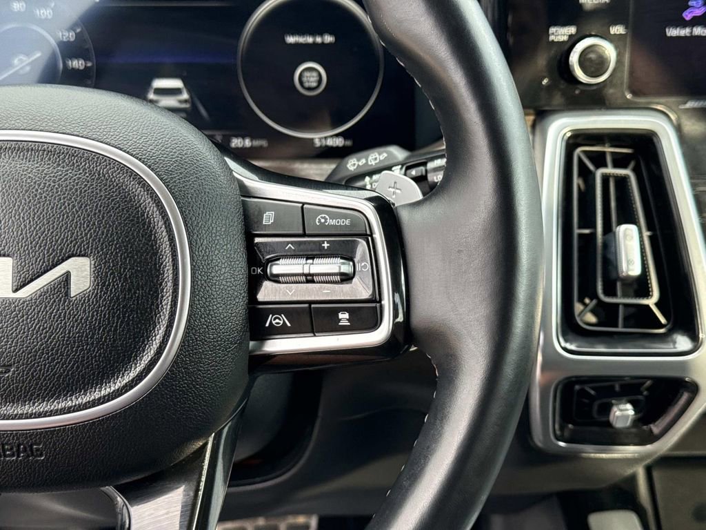 Used 2023 Kia Sorento SX Prestige AWD/4WD image 11