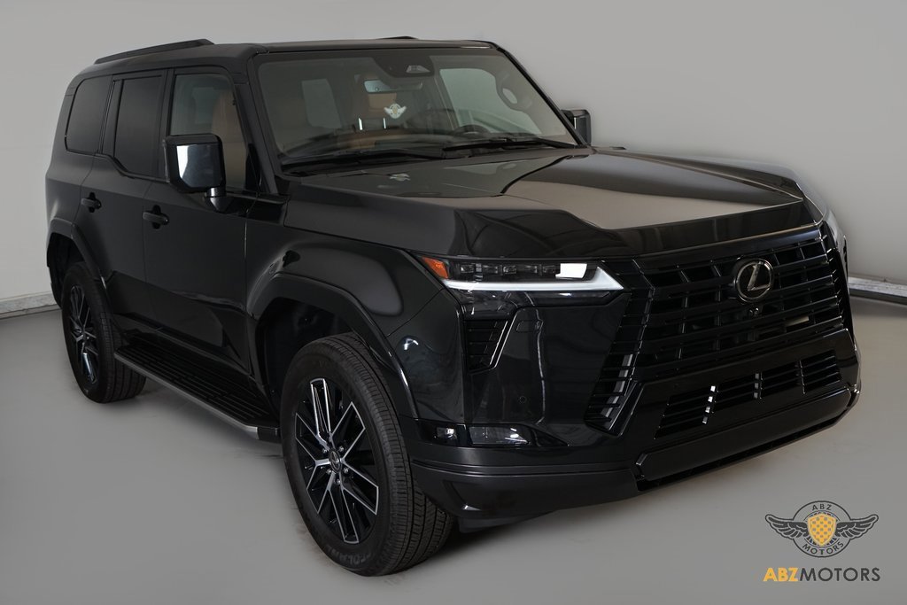 Used 2025 Lexus GX 550 image 2