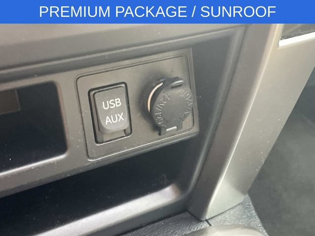 Used 2016 Toyota 4Runner SR5 Premium RWD image 32
