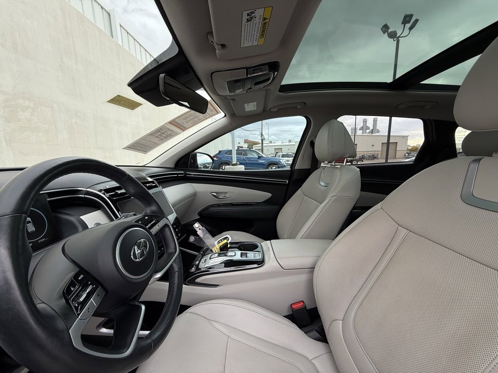 Used 2023 Hyundai Tucson Limited w/ Cargo Package image 5