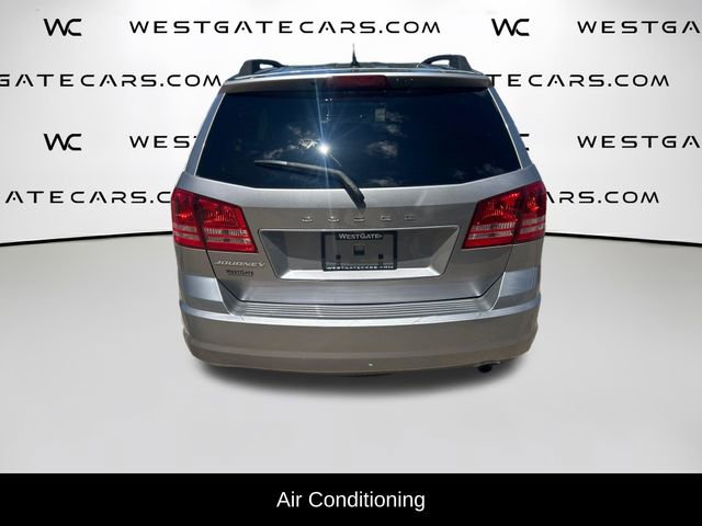 Used 2019 Dodge Journey SE FWD image 5