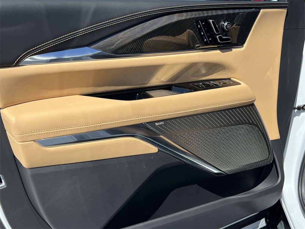 New 2026 Cadillac Escalade IQL Sport 2 image 10