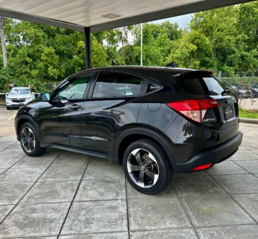Used 2018 Honda HR-V EX image 2