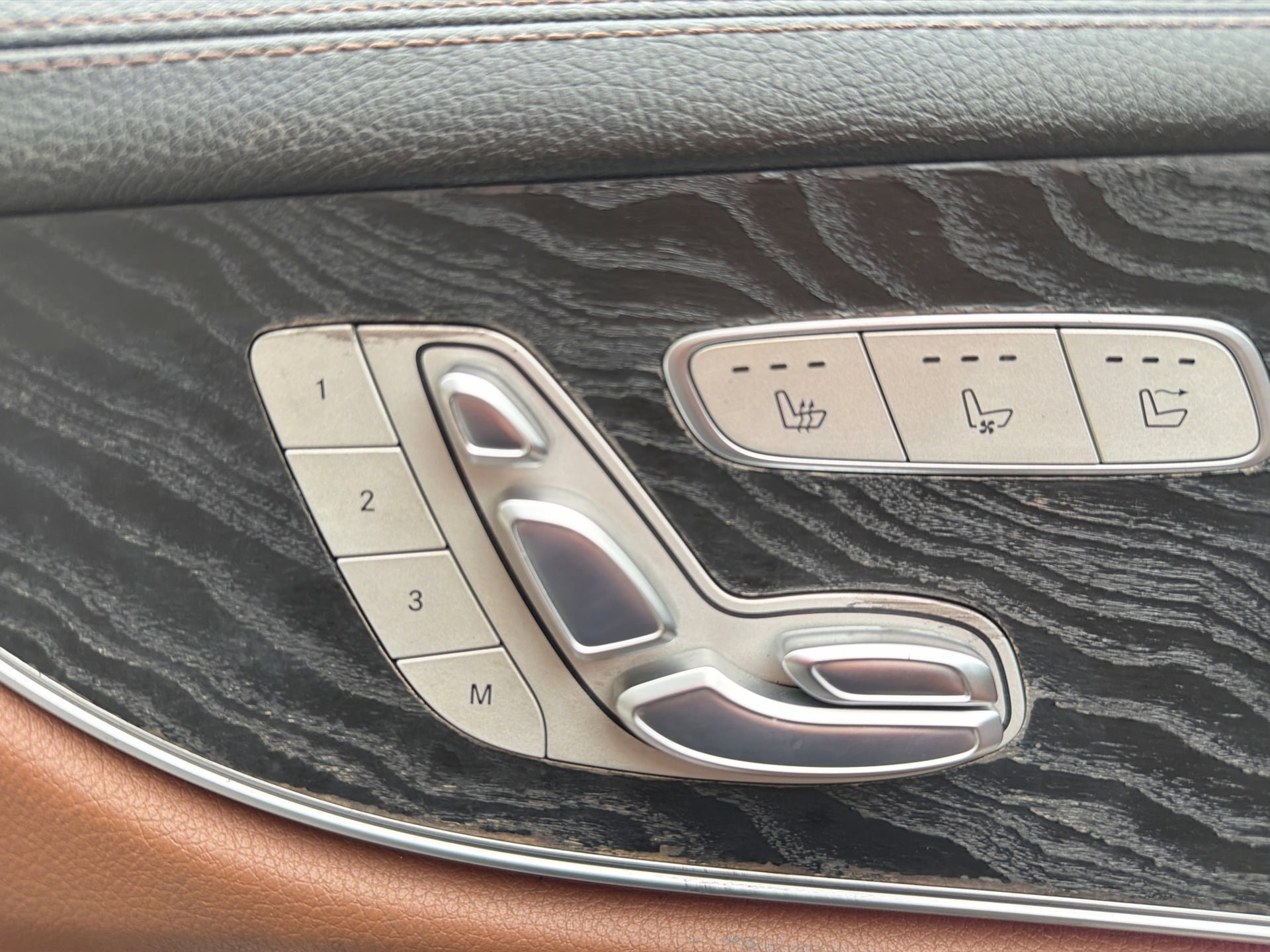Used 2018 Mercedes-Benz E 400 Cabriolet image 14