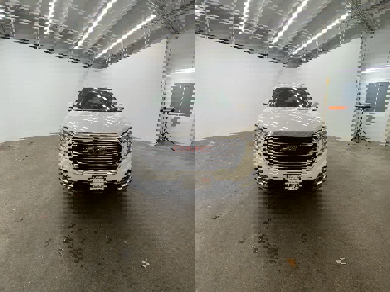 Used 2023 GMC Terrain SLT image 9