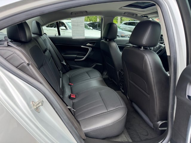 Used 2016 Buick Regal Premium w/ Driver Confidence Package #1 FWD image 17