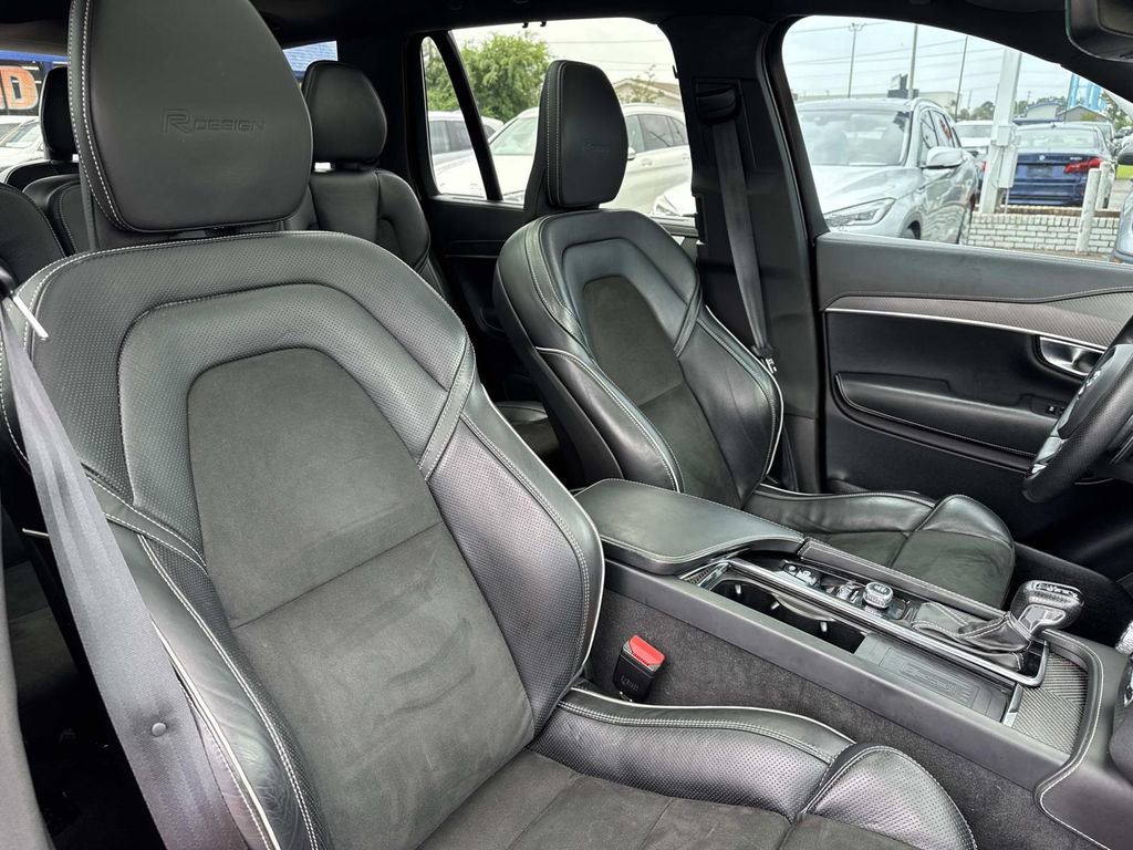 Used 2019 Volvo XC90 T6 R-Design w/ Advanced Package AWD/4WD image 11