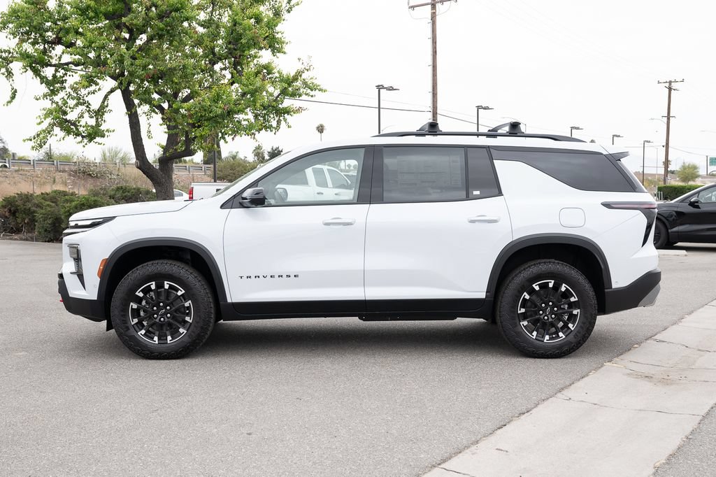 New 2026 Chevrolet Traverse Z71 w/ Enhanced Driving Package AWD/4WD image 7
