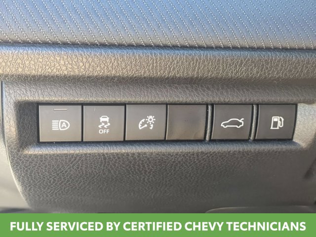 Used 2025 Toyota Camry SE FWD image 25