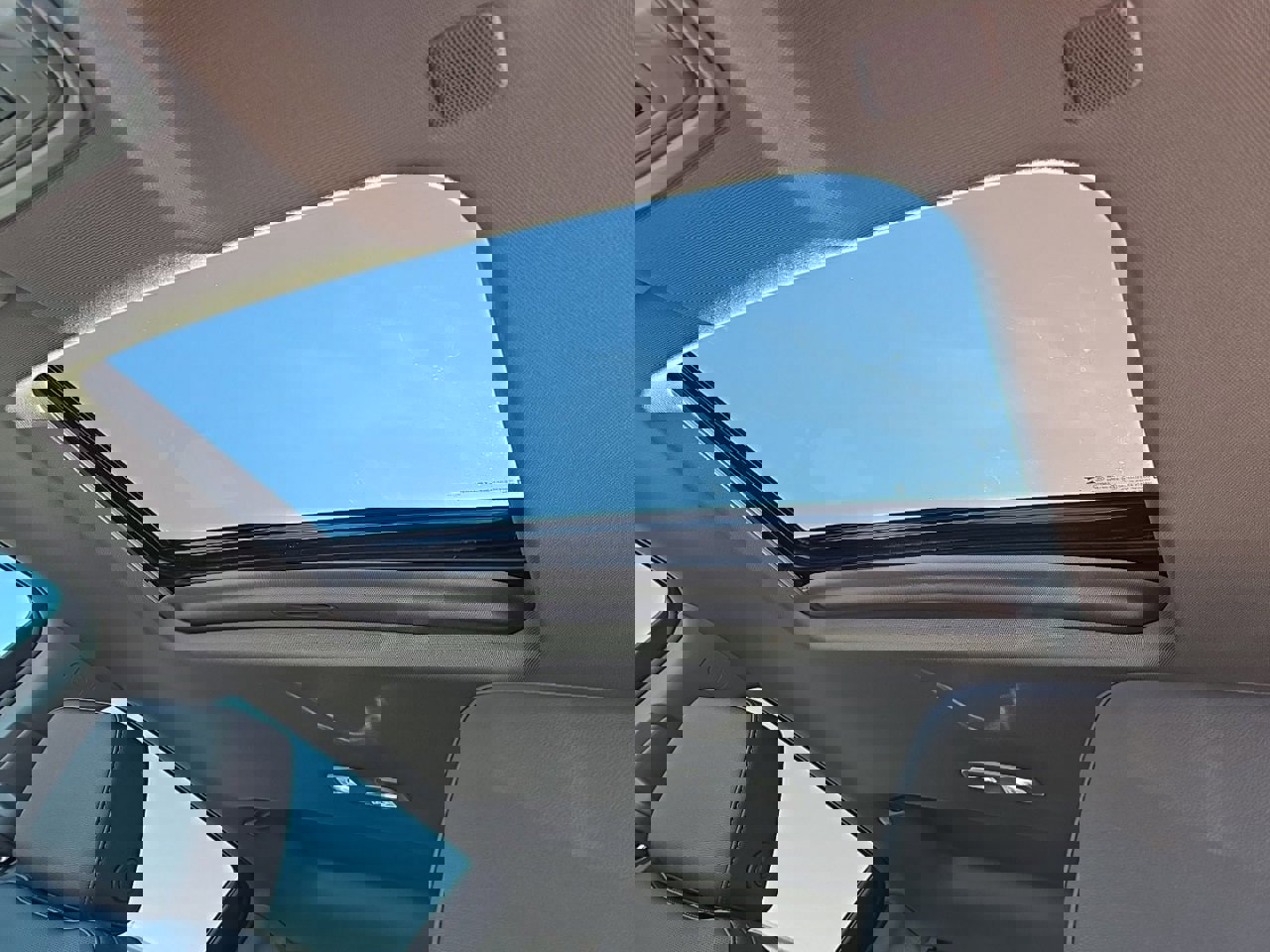 Certified 2025 Chevrolet Silverado 1500 LTZ w/ LTZ Premium Package image 33