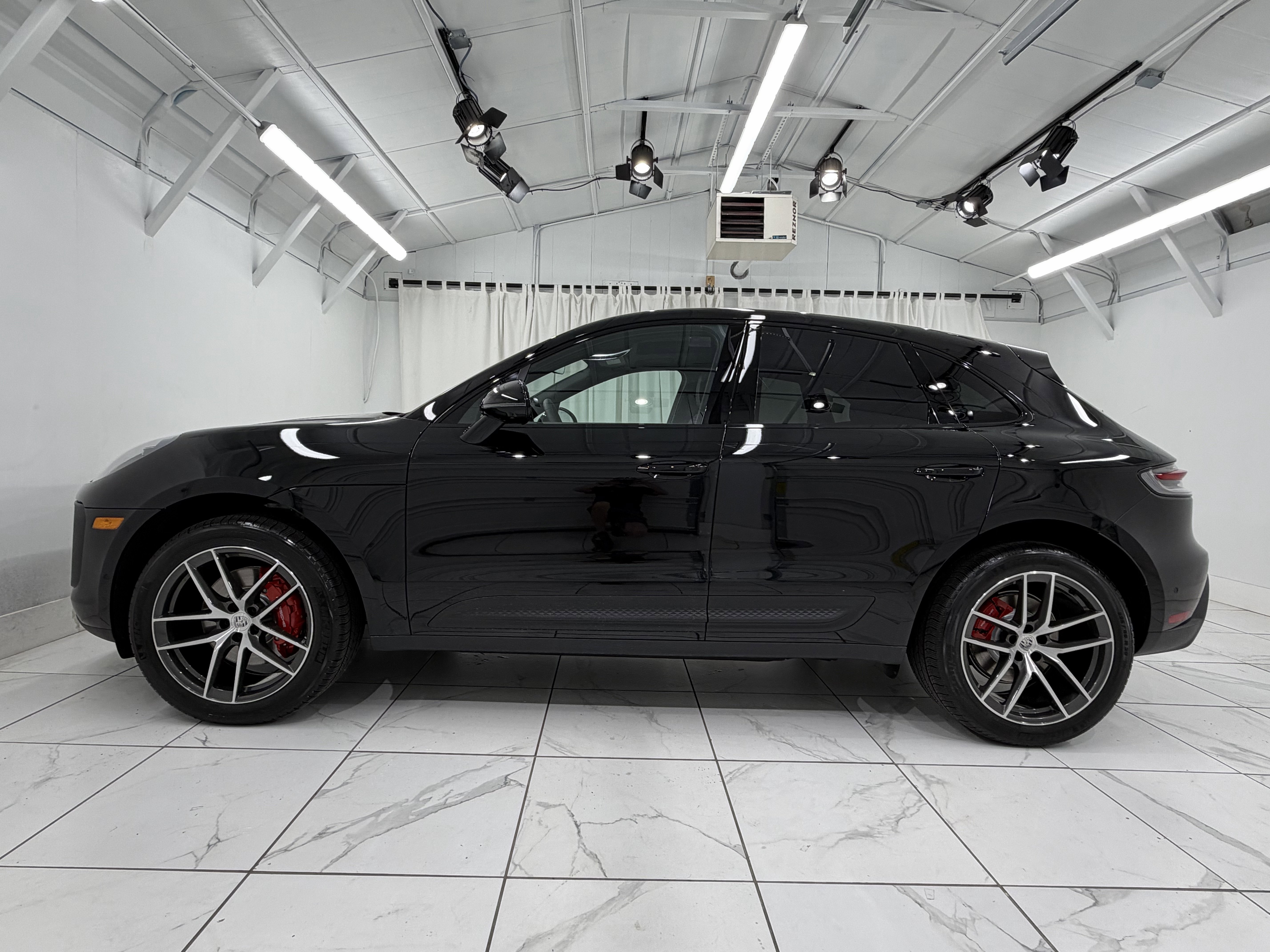 New 2026 Porsche Macan S image 15
