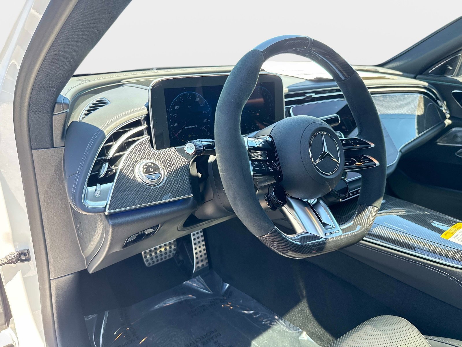 New 2026 Mercedes-Benz E 53 AMG e 4MATIC Sedan image 19