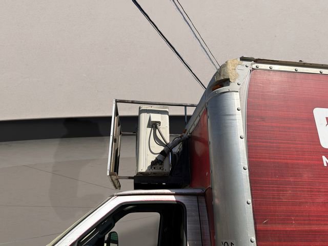 Used 2009 Ford E-350 and Econoline 350 Super Duty image 25